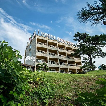 Witch'S Broomstick Jeju Exterior foto