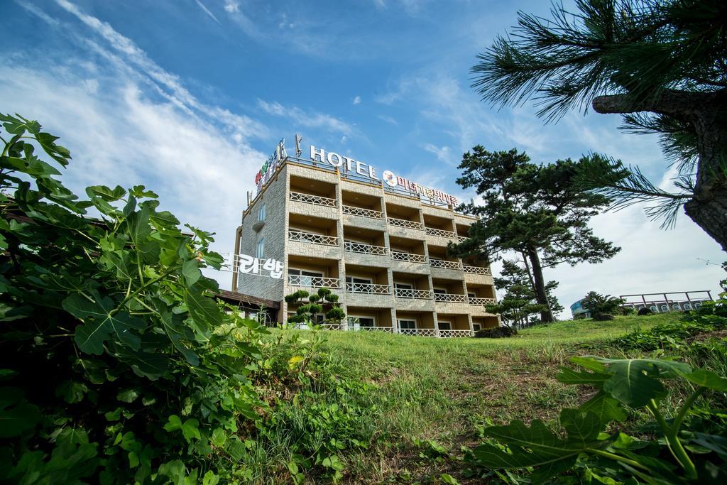 Witch'S Broomstick Jeju Exterior foto